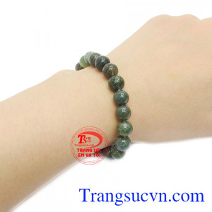 Trang sức phong thủy đẹp