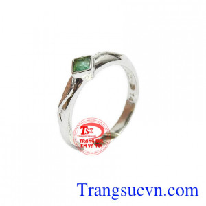 Nhẫn nữ vàng trắng 14k xinh đẹp