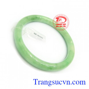 Mang Vòng Cẩm Thạch Tài Lộc Hanh Thông bạn sẽ được tiếp thêm nguồn động lực, mạnh mẽ, lạc quan trong cuộc sống