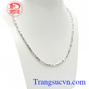 Dây Chuyền Nam Vàng Ý Phong Cách chế tác từ vàng 18k bền đẹp, kiểu dáng trẻ trung, lịch lãm giúp phái mạnh thêm quyến rũ