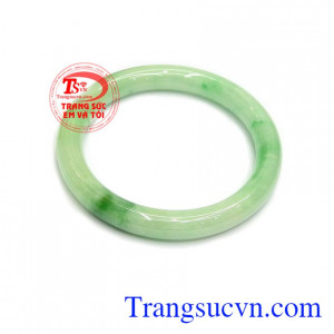 Sản phẩm ngọc cẩm thạch thiên nhiên