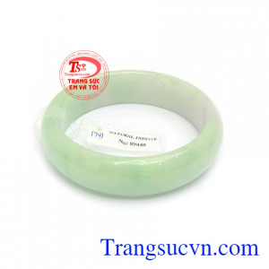 Vòng Tay Ngọc Jadeite Thiên Nhiên màu sắc đẹp, chất lượng cao, đeo sang trọng, đẳng cấp