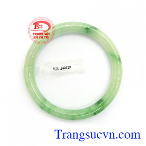 Vòng cẩm thạch thiên nhiên đeo đẹp, thời trang