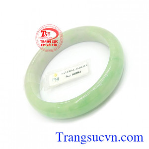 Vòng Tay Jadeite mang nguồn năng lượng dồi dào, Vì thế, khi mang bất kỳ một món trang sức từ Ngọc cẩm thạch bạn sẽ được tiếp thêm nguồn động lực, mạnh mẽ, lạc quan