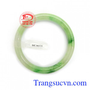 Vòng ngọc thiên nhiên phù hợp làm quà tặng cho người bạn yêu thương những dịp ý nghĩa