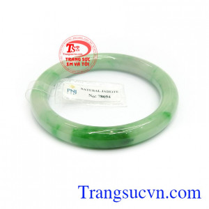 Vòng tay vân đậm ngọc cẩm thạch thiên nhiên bền đẹp, chất lượng, đeo sang trọng, đẳng cấp