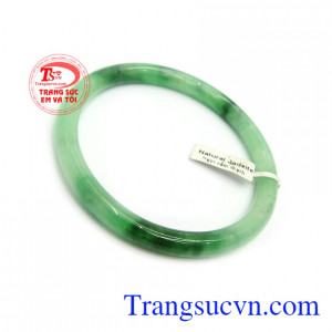 Ngọc cẩm thạch vân đẹp