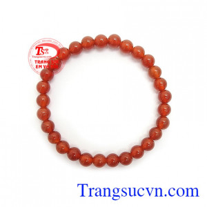 Vòng tay đeo hợp thời trang, phong thủy