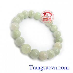 Chuỗi ngọc đeo tay vừa đem lại sự thời trang vừa có thể ở bên bạn như một lá bùa hộ mệnh đem lại may mắn, tiền tài danh vọng