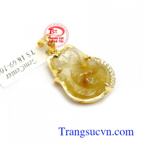 Hồ ly là biểu tượng của tình duyên, sự khôn khéo trong giao tiếp, mang lại may mắn, hạnh phúc, và tài lộc cho người đeo