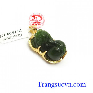 Mặt Dây Chuyền Tỳ Hưu Thịnh Vượng là linh vật có tác dụng giải trừ tà khí, chiêu tài lộc, hút của cải, mang lại bình an và may mắn cho người đeo