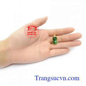 Mặt Dây Tỳ Hưu Thịnh Vượng được nhiều người ưa chuộng đeo bên mình như là lá bùa hộ mệnh cho bản thân.