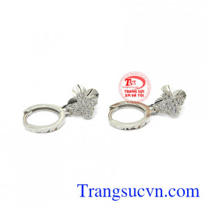 Thiết kế đáng yêu, tinh tế giúp bạn gái thêm tự tin và tỏa sáng.