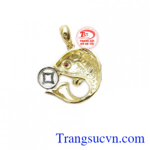 Mặt dây cá chép kim tiền được nhập khẩu từ Hàn Quốc.