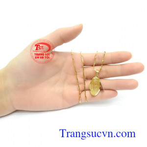 Đặc biệt đối với học sinh, sinh viên, người đang đi học, đeo ngọc thiền trên người có thể làm cho tinh thần phấn chấn, gia tăng ý chí, sự chăm chỉ và phấn đấu để đạt vị trí cao. Bộ Dây Ngọc Thiền Bình An