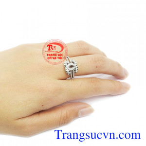 Sản phẩm bảo hành uy tín, giao hàng toàn quốc