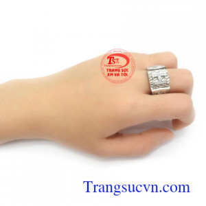 Nhẫn nam thời trang đẳng cấp