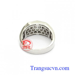 Nhẫn nam đính đá đẳng cấp