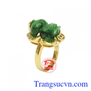 Nhẫn tỳ hưu cẩm thạch xanh ngọc 