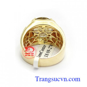 Nhẫn nam gắn thạch anh may mắn trong phong thủy thạch anh là loại đá có tác dụng giúp con người tránh khỏi những từ trường tiêu cực, là lá bùa may mắn bình an cho người đeo