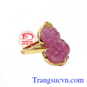 Nhẫn tỳ hưu ruby thành công là sản phẩm được phái nữ ưa thích