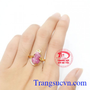 Nhẫn Nữ Tỳ Hưu