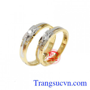 Nhẫn cưới là vật không thể thiếu trong ngày trọng đại của bạn.