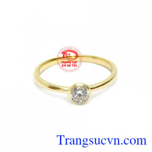 Nhẫn nữ đáng yêu nhập khẩu Hàn Quốc mang đến nét phá cách trẻ trung và năng động.