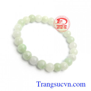 Chuỗi tay cẩm thạch 8 ly chứa nguồn năng lượng dồi dào, có tác dụng giải trừ hung khí, mang lại bình an, may mắn cho người đeo