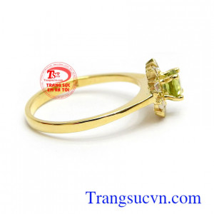 Nhẫn nữ vàng tây gắn đá thiên nhiên 
