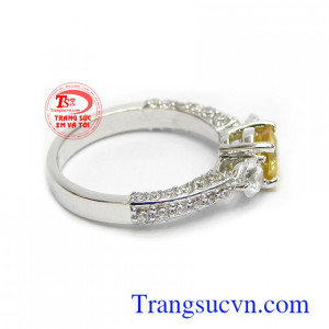 Nhẫn nữ đá quý thiên nhiên sang trọng quý phái