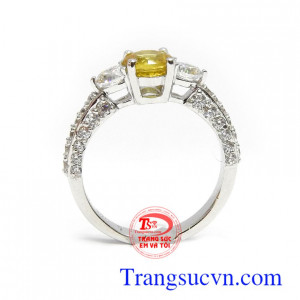 Nhẫn vàng trắng 14k tinh xảo, độc đáo