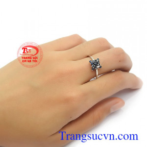 Nhẫn nữ Sapphire vàng 14k phú quý phù hợp làm quà tặng cho người yêu thương những dịp ý nghĩa