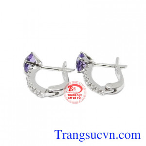 Sản phẩm thiết kế trẻ trung, năng động nhưng không kém phần duyên dáng.