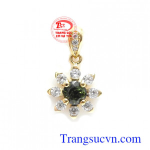 Mặt dây Sapphire xinh xắn vàng 14k, hoa tai vàng tây gắn đá Sapphire thiên nhiên