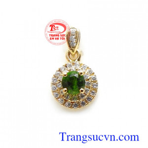 Mặt dây chuyền Diopside tài lộc vàng 14k, mặt dây vàng tây gắn đá
