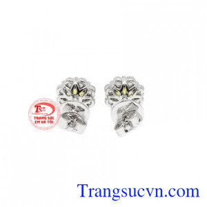 Kiểu dáng tươi mới, trẻ trung phù hợp với nhiều độ tuổi.