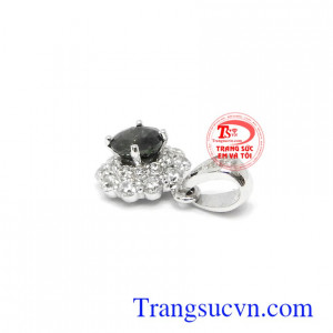 Mặt dây Sapphire 14k hưng thịnh quý phái và phong cách thời trang