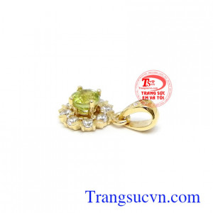 Mặt dây vàng tây đá quý thiên nhiên. Mặt dây chuyền Peridot tài lộc