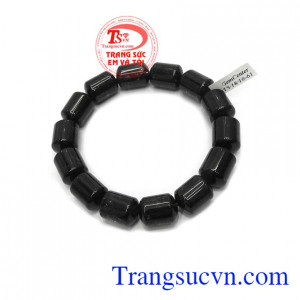 Chuỗi tay thạch anh tóc đen tài lộc là sản phẩm thạch anh tóc đen tự nhiên