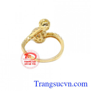 Sản phẩm bảo hành 6 tháng, giao hàng nhanh trên toàn quốc