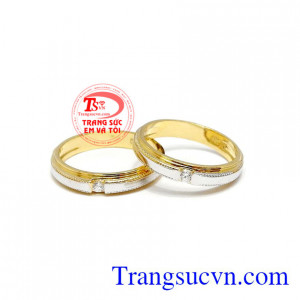 Nhẫn cưới gắn kết tình yêu