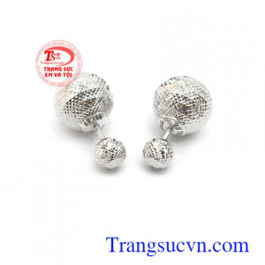 Hoa tai 18k cá tính là món quà tuyệt vời dành cho phái đẹp những dịp ý nghĩa.