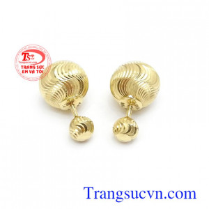 Hoa tai nhập khẩu quý phái đeo hợp thời trang, tôn lên sự dịu dàng, quý phái và phong cách cho phái đẹp, hoa tai vàng nhập khẩu uy tín, chất lượng, bảo hành 12 tháng.