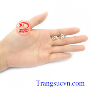 Hoa tai vàng tây thương hiệu Em và Tôi uy tín, chất lượng, bảo hành 12 tháng