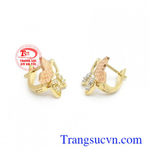 Hoa tai vàng sang trọng thời trang