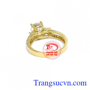 Nhẫn nữ vàng tây vàng tây đẹp