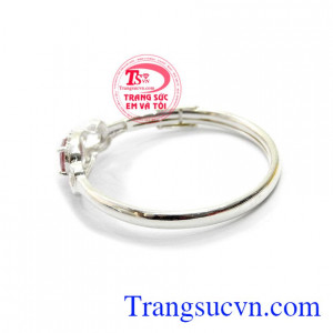 Sản phẩm được thiết kế xinh xắn dành cho bé yêu