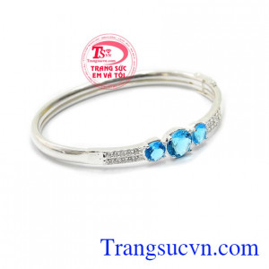 Sản phẩm được thiết kế đẹp, xinh xắn dành tặng cho các bé gái