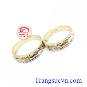 Nhẫn cưới vàng vàng tây đẹp sang trọng tinh tế cho đôi bạn trẻ